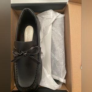 Kenneth Cole Boys shoes